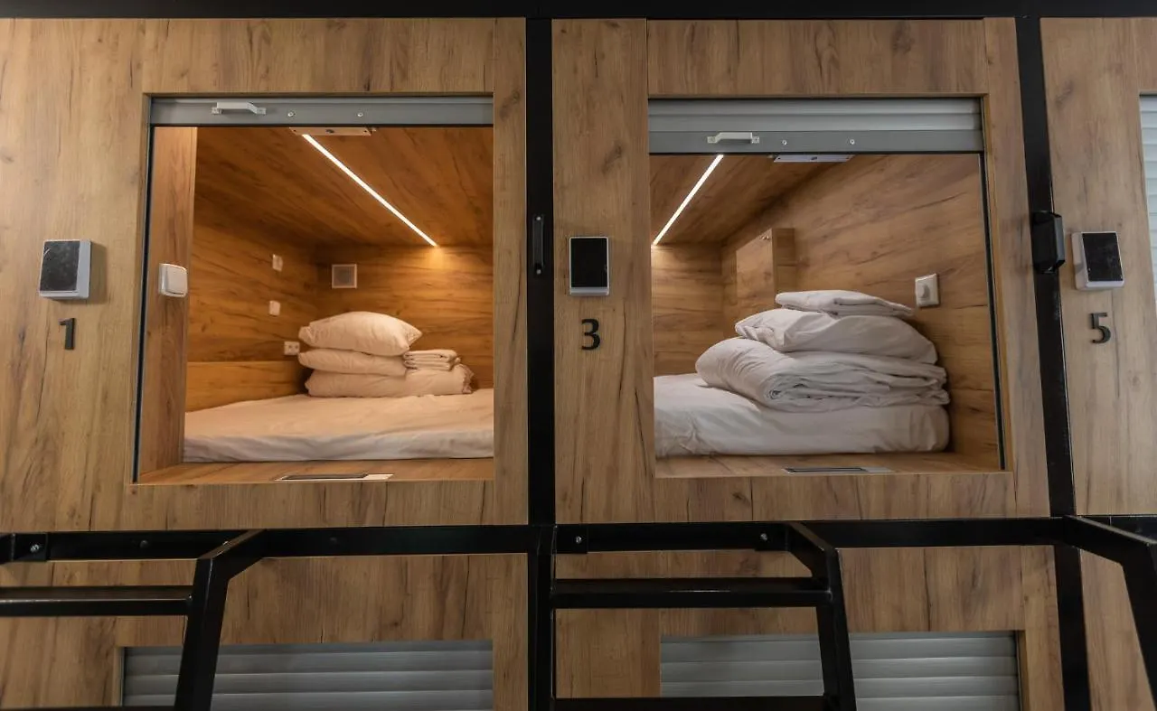 Expo Capsule Hostel Πράγα
